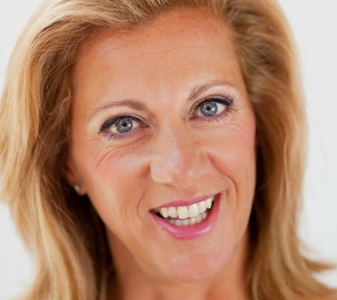 Former Olympic champion Sally Gunnell starts 400th Hove Park Run