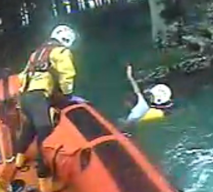 Drunk man injured after tombstoning from Palace Pier