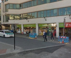 Budgens by Brighton Station. Image from Google Streetview