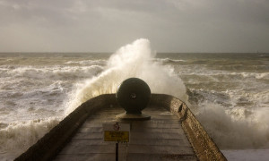 Brighton storm 2009 by Dominic Alves