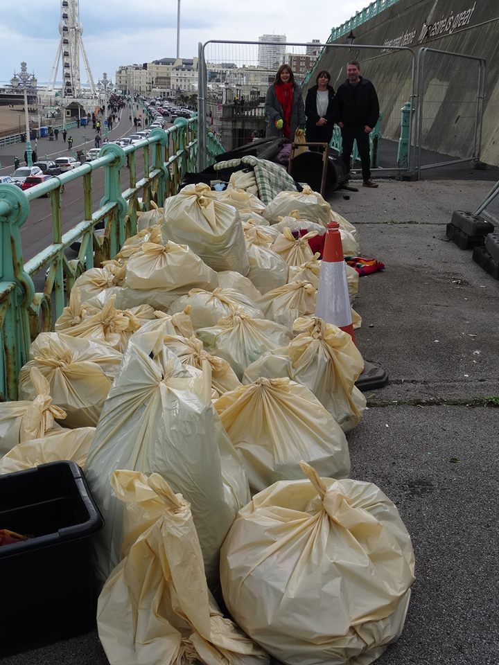 Scores of helpers clear truckloads of rubbish from Madeira Terraces