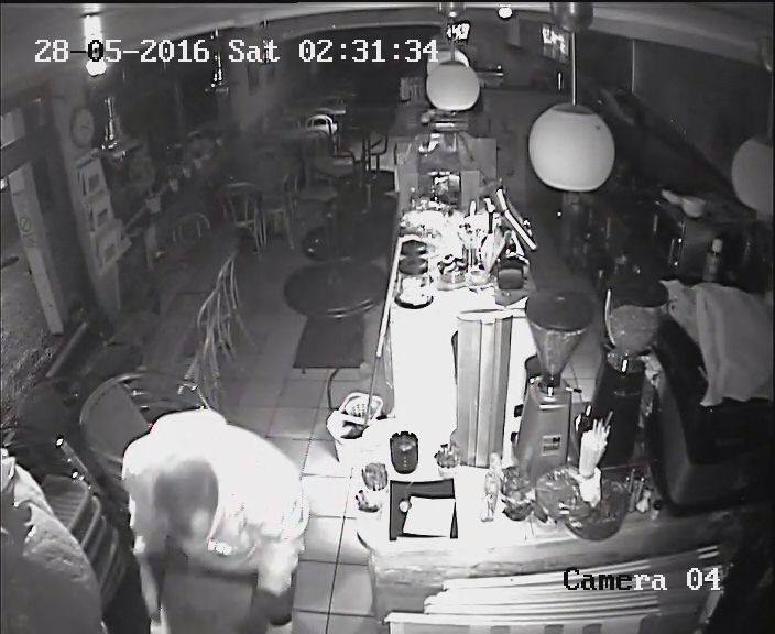 Do you recognise burglar with receding hair who broke into Portslade café?
