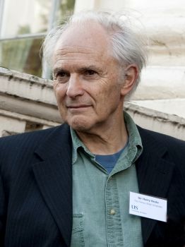 Sussex chemistry professor and Nobel Prize winner Sir Harry Kroto dies aged 76