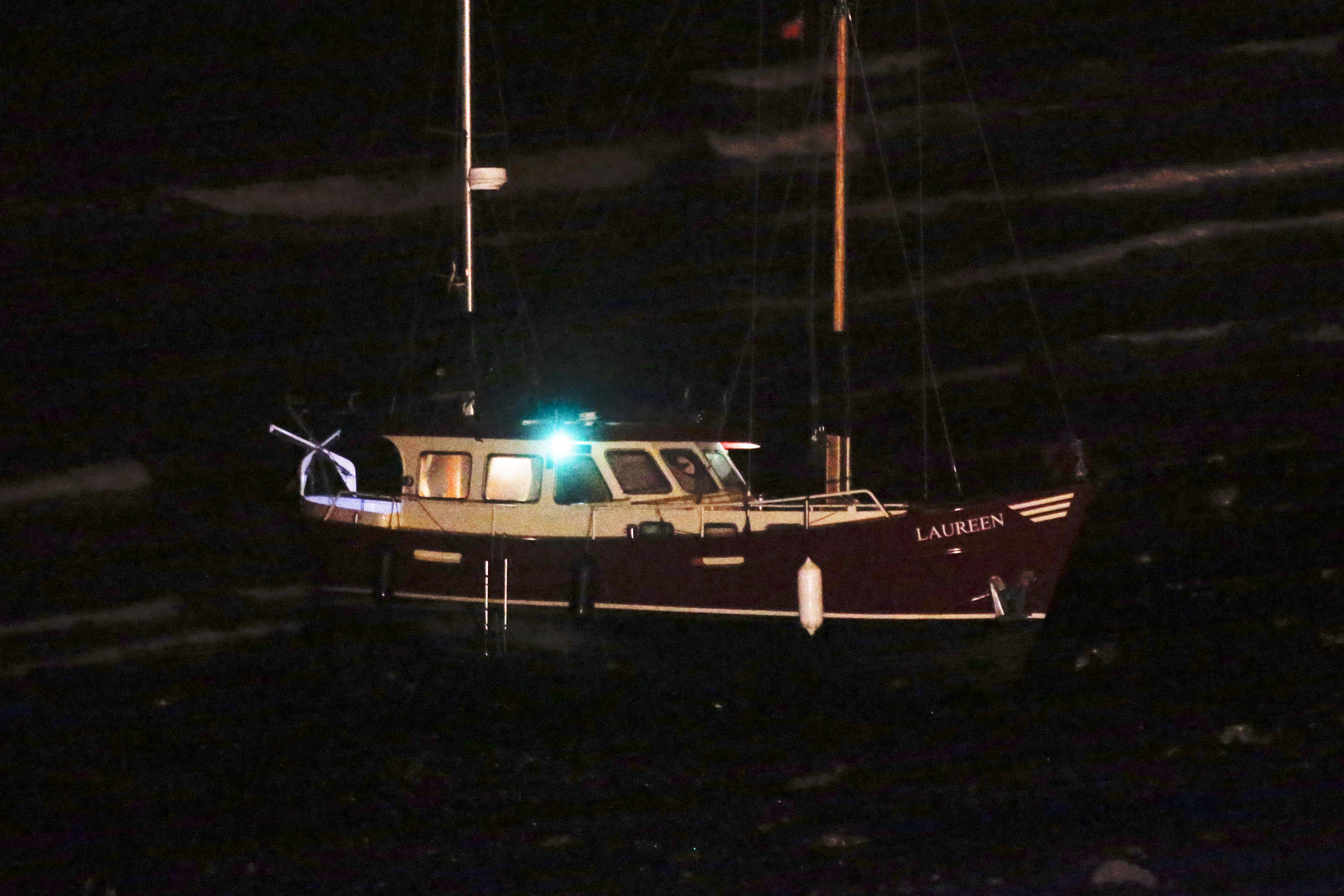 Yacht runs aground on way to Brighton Marina