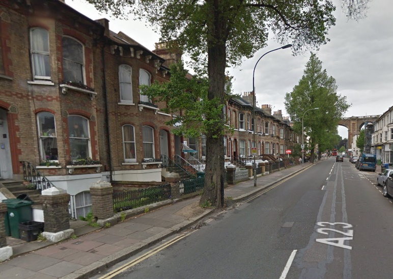 Public chase man after woman screams at intruder