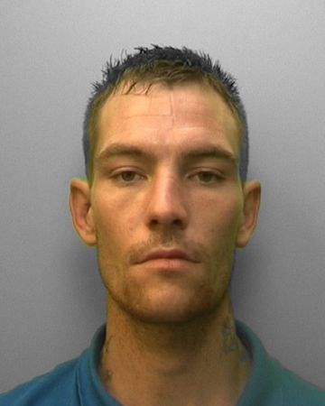 Perfume theft suspect flees hospital without meds