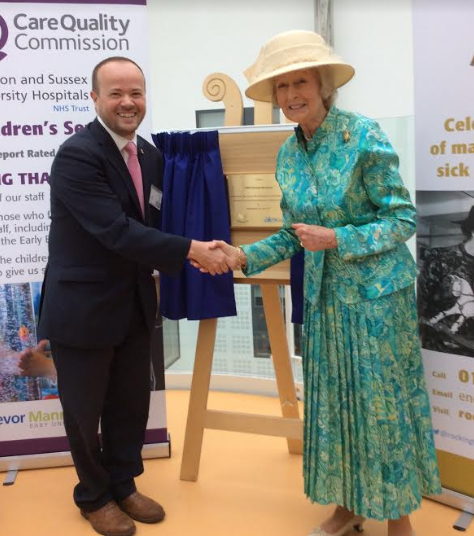 ‘Royal Alex’ visits Royal Alex – and becomes patron of Rockinghorse