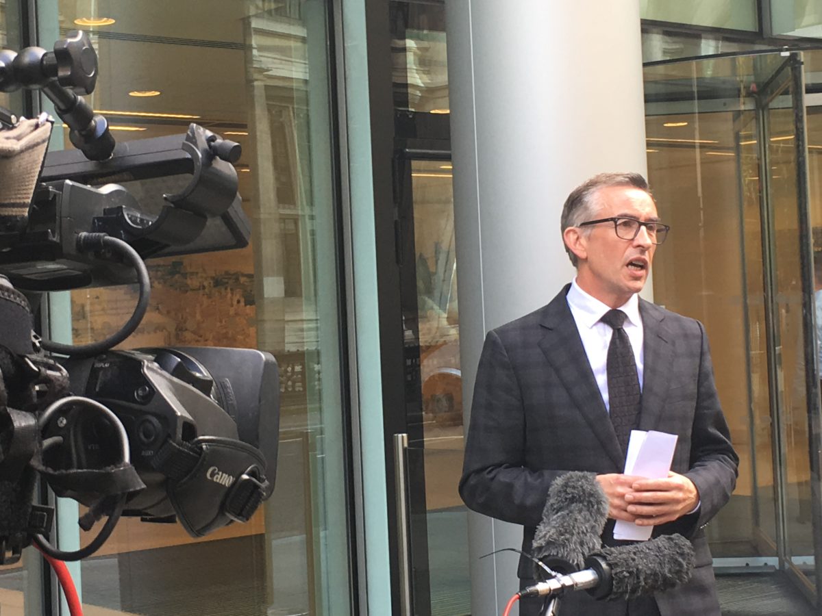 Steve Coogan wins phone hacking payout and names and blames five editors and executives