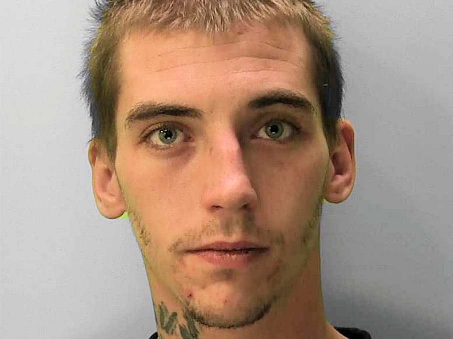 Police hunt arsonist with Brighton links