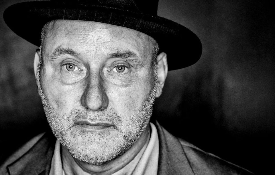Bass legend Jah Wobble plays diverse 2 hour set