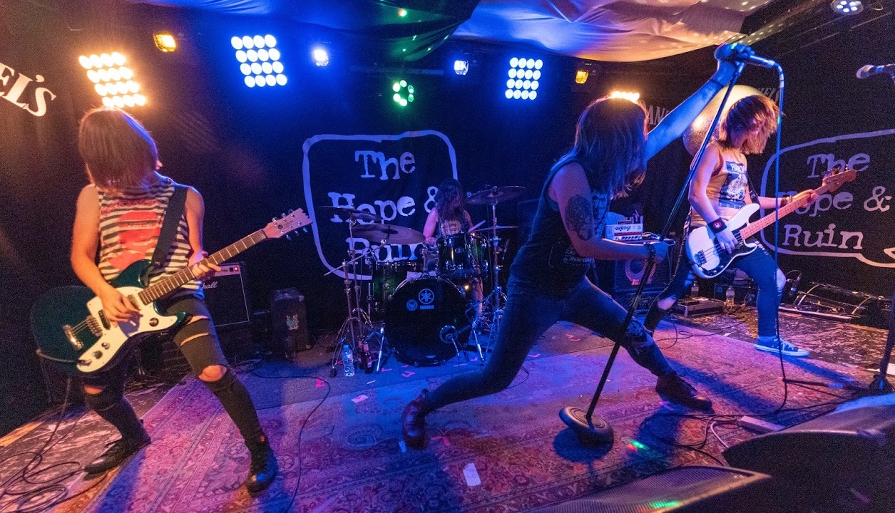 100mph punk tunes from The Ramonas