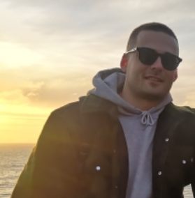 Search under way for missing Brighton man in Australian bushland