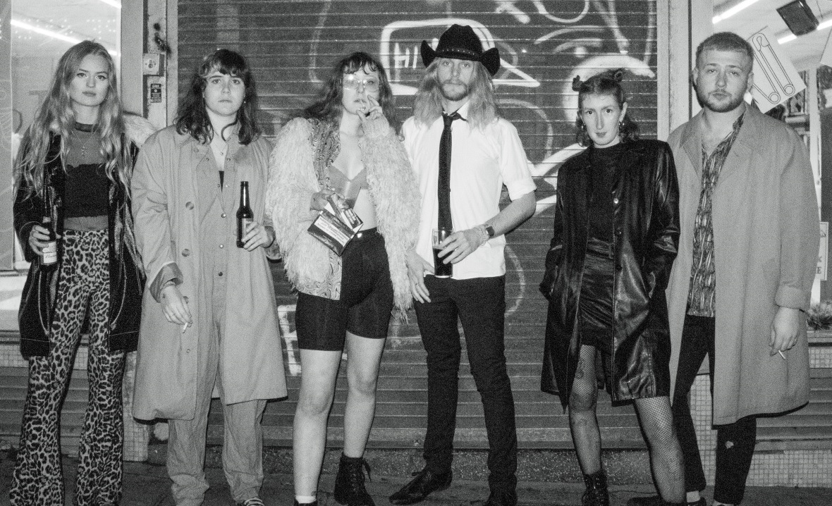 Wife Swap USA announce new Brighton gig date