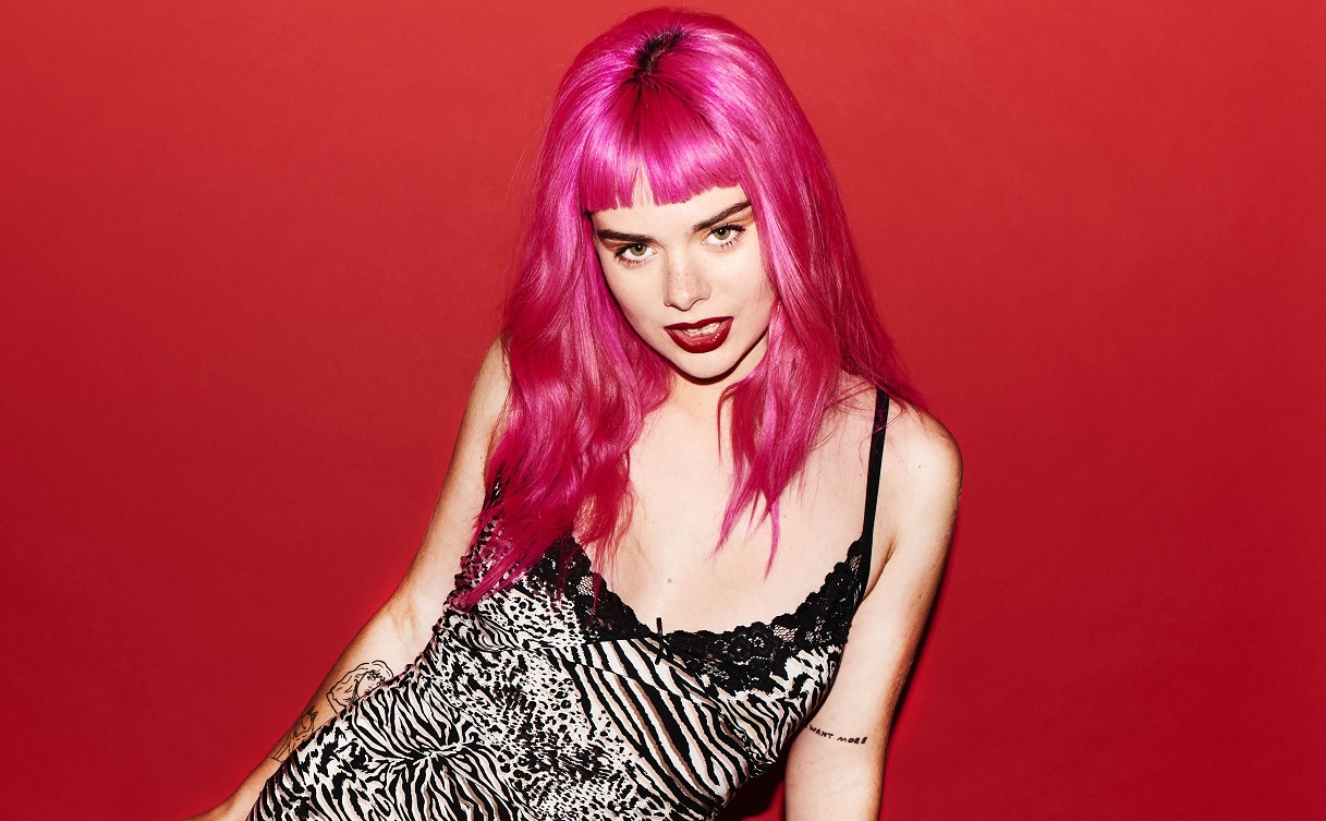 GIRLI comes up with novel idea – a ‘Sofa Tour’