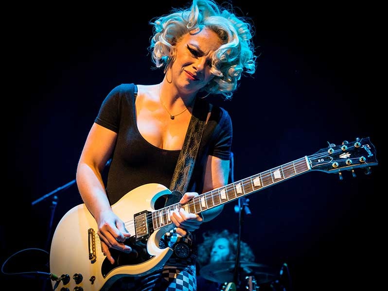 American blues singer-songwriter & guitarist Samantha Fish heading to B...