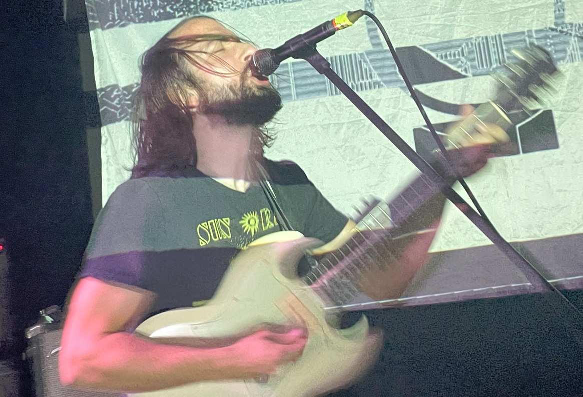 French space rock trio ‘Slift’ take Green Door Store by storm