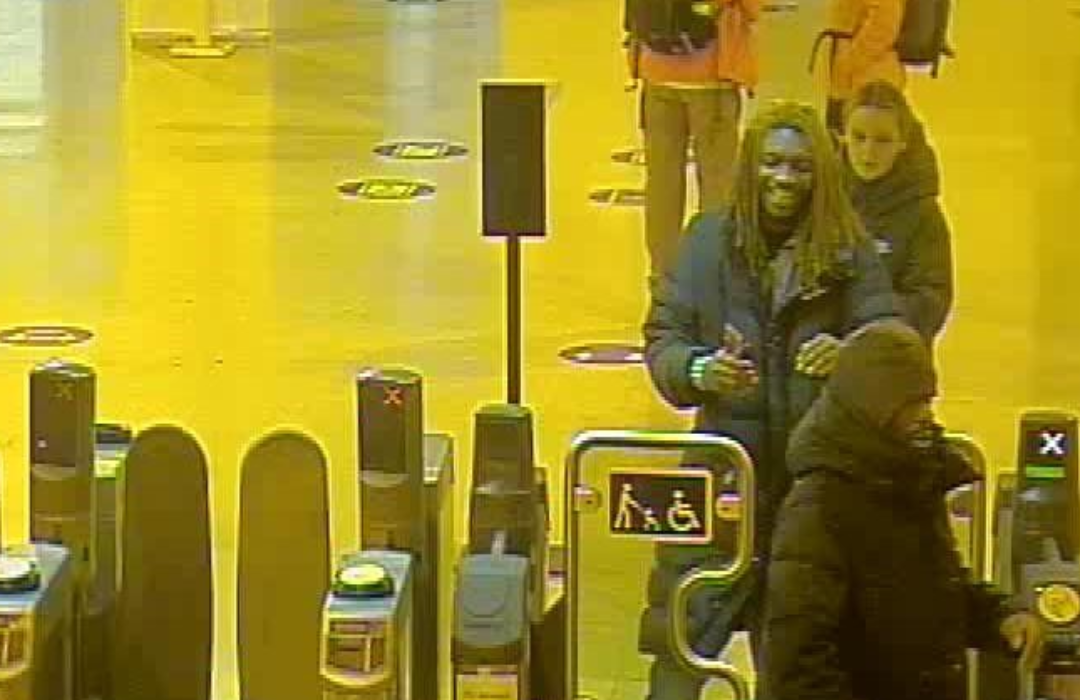 Subway worker suffers serious facial injuries in attack in Brighton