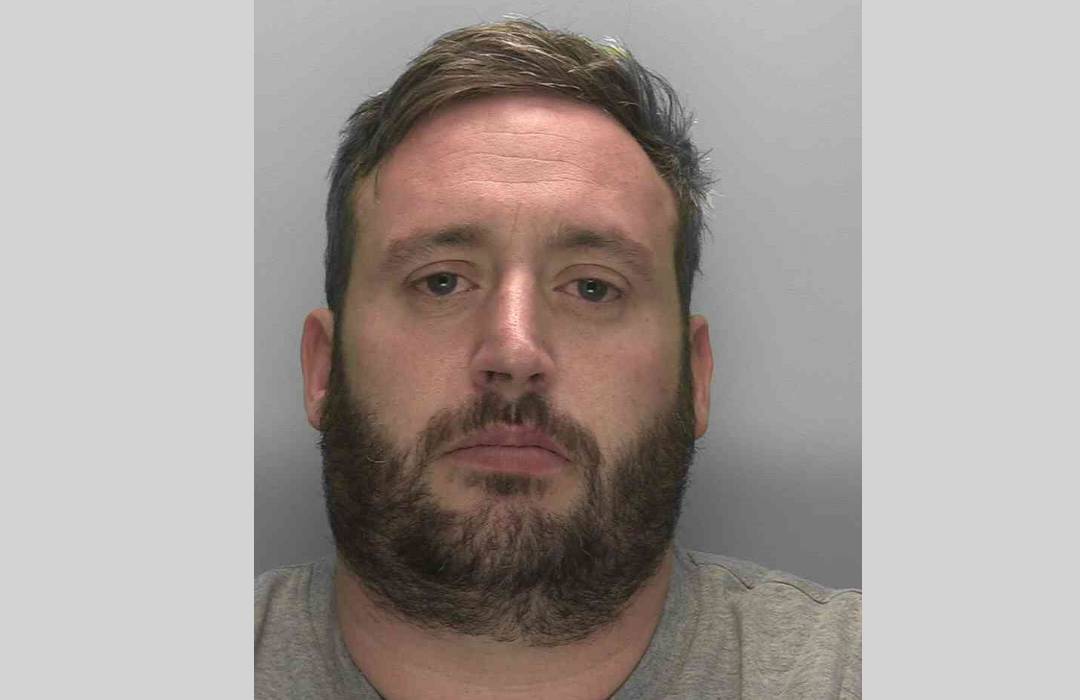 Police ask for public’s help to find wanted man