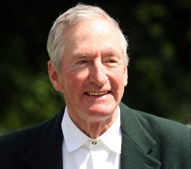 Snowman author Raymond Briggs dies aged 88