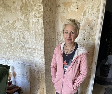 Exposed asbestos blights Brighton woman’s home for two years