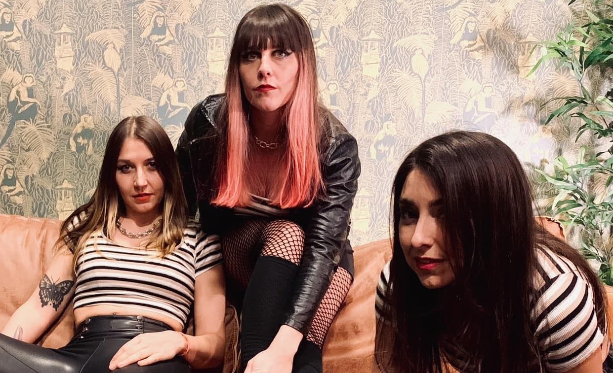 Punk trio Smalltown Tigers announce Brighton matinee gig