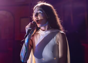 Clear blue skies for Colours Festival by the sea