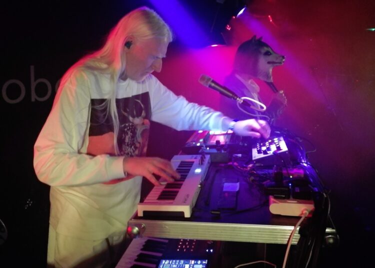 ‘LaLaLa It’s The Good Life’ for Audiobooks – Brighton gig report