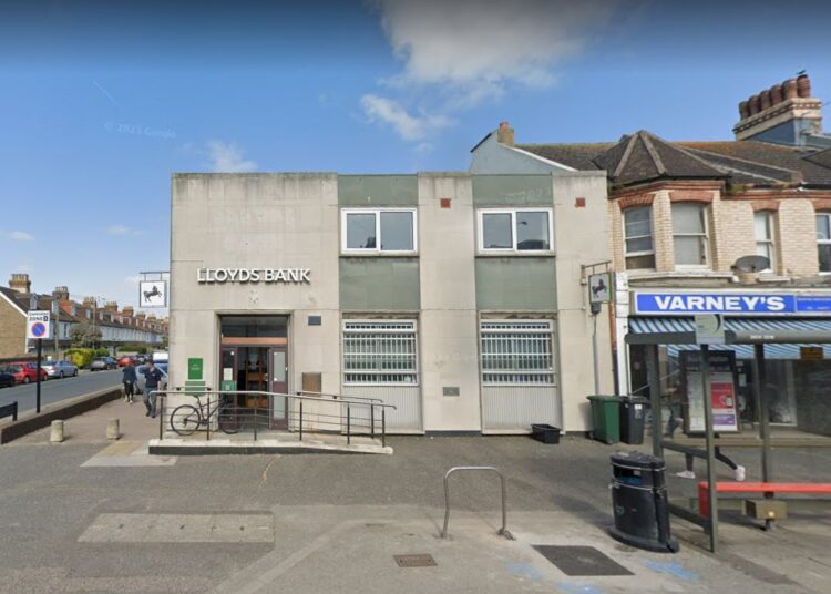 Portslade bank branch to close its doors by end of year