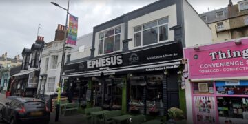 Turkish restaurant’s roof terrace plans skewered by neighbours