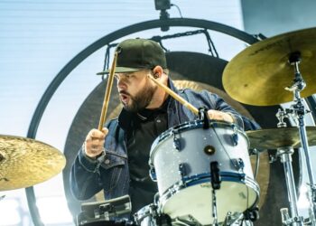 On Brighton Beach with Royal Blood and friends
