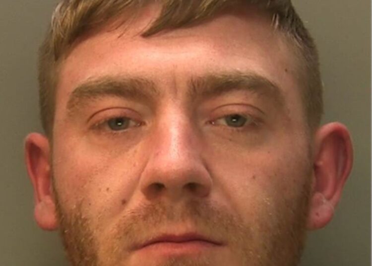 Police ask for help to find wanted man from Brighton