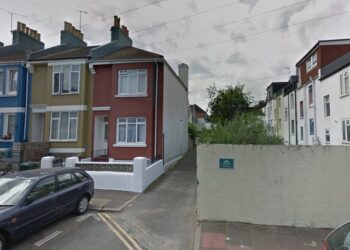 Homes planned for backstreet site in Brighton fall foul of planners
