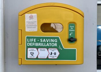 Two Brighton pubs fit defibrillators after crowdfunding