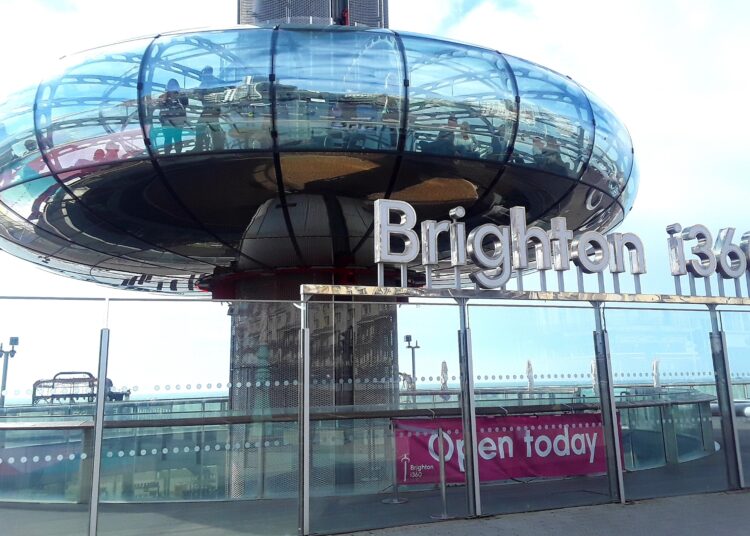 Council books further £2.5m loss on Brighton i360 debt
