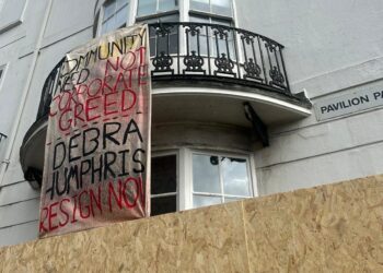 Student occupiers ‘barricaded in’