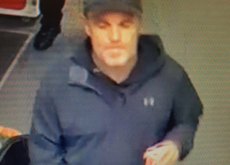 Burglars raid Brighton restaurant