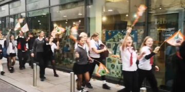 Scores of children skip school to call for Gaza ceasefire