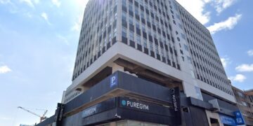 Developer makes fourth attempt to turn offices into flats