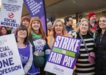 Social workers go on strike in Brighton and Hove