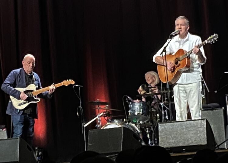 Lloyd Cole ‘On Pain’ is an absolute pleasure