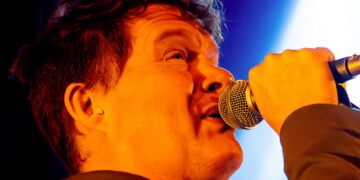 Electric Six hit purple patch with ‘Turquoise’
