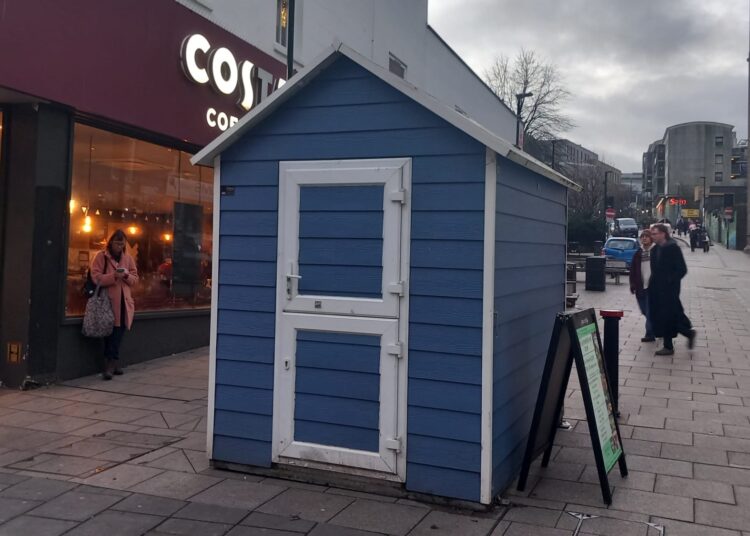 Police hut appears in busy Brighton street