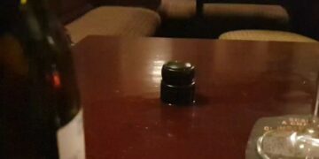 Chilling champagne phenomenon spooks pub goers
