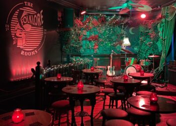 Free entry monthly showcase – Christmas party event