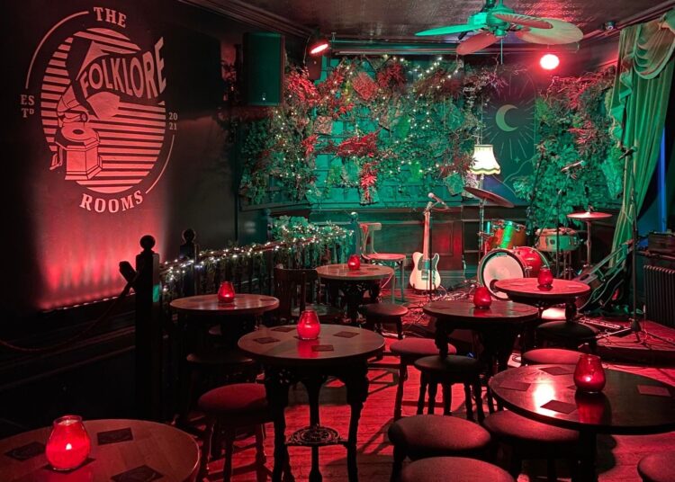 Free entry monthly showcase – Christmas party event