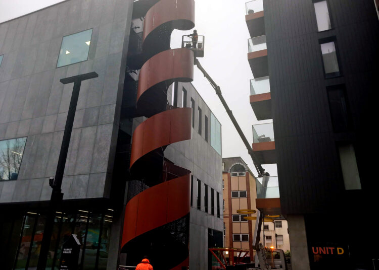 Pigeon poo plagues new development