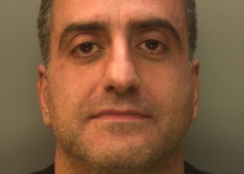 Misogynistic Hove estate agent jailed for abusing employee he was in on-off relationship with
