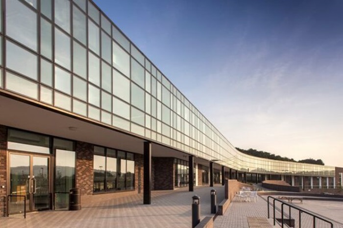 Brighton school put in lockdown