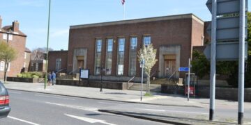 Leading architect shared child porn, court hears