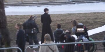 Sandman star pictured filming in Pavilion Gardens